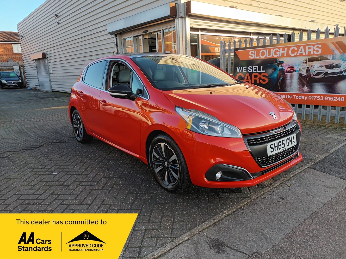 Used Peugeot 208 2015 for sale - 76693153: Photo 1