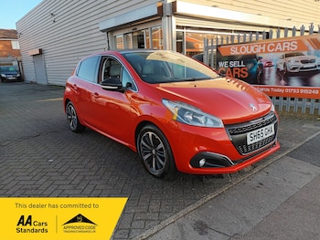 Used Peugeot 208 2015 for sale - 76693153: Photo
