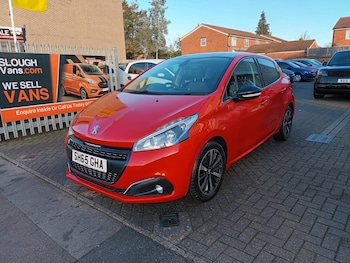 Used Peugeot 208 2015 for sale - 76693153: Photo