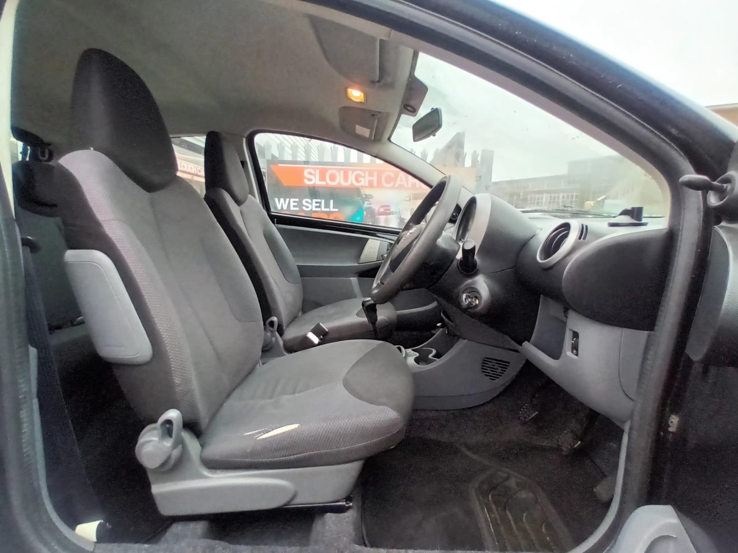 Used Toyota AYGO 2007 for sale - 76829615: Photo 6