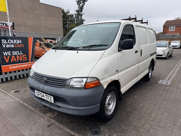 Used Toyota HiAce 2004 for sale - 76268297: Photo 2
