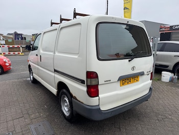 Used Toyota HiAce 2004 for sale - 76268297: Photo 3