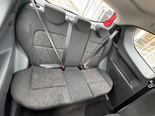 Used Mitsubishi Colt 2013 for sale - 76192575: Photo 5