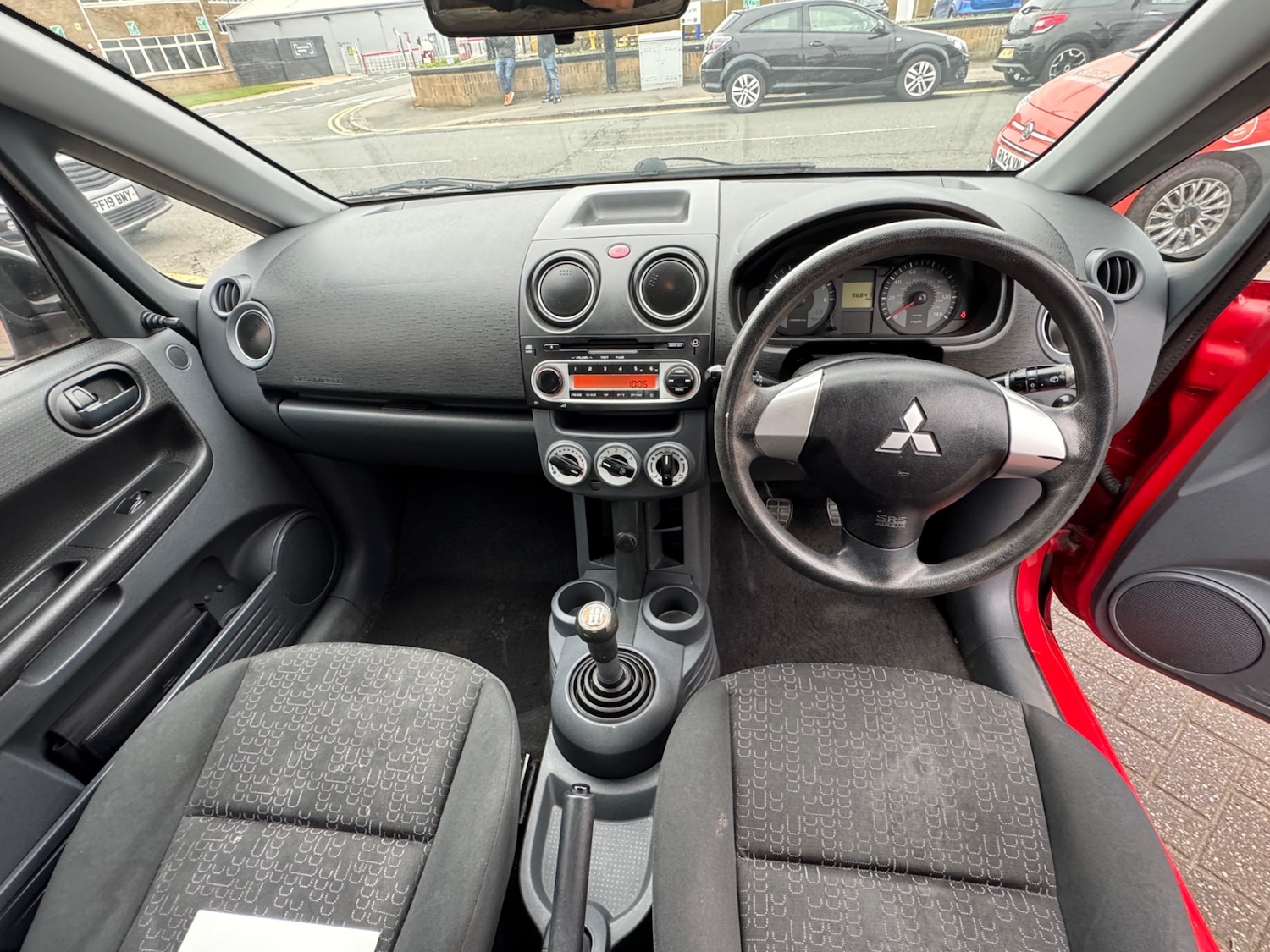 Used Mitsubishi Colt 2013 for sale - 76192575: Photo 7