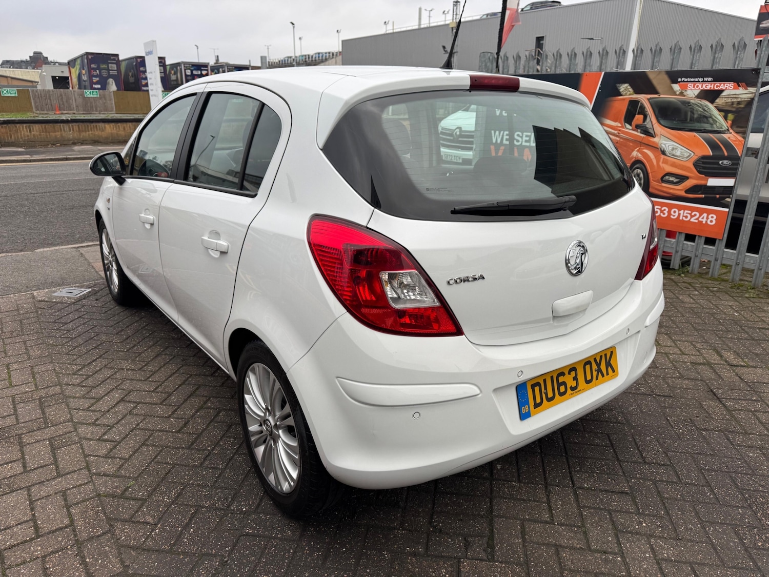 Used Vauxhall Corsa 2013 for sale - 76504458: Photo 3
