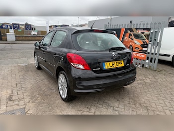 Used Peugeot 207 2011 for sale - 77678911: Photo