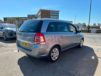 Used Vauxhall Zafira 2010 for sale - 79500692: Photo