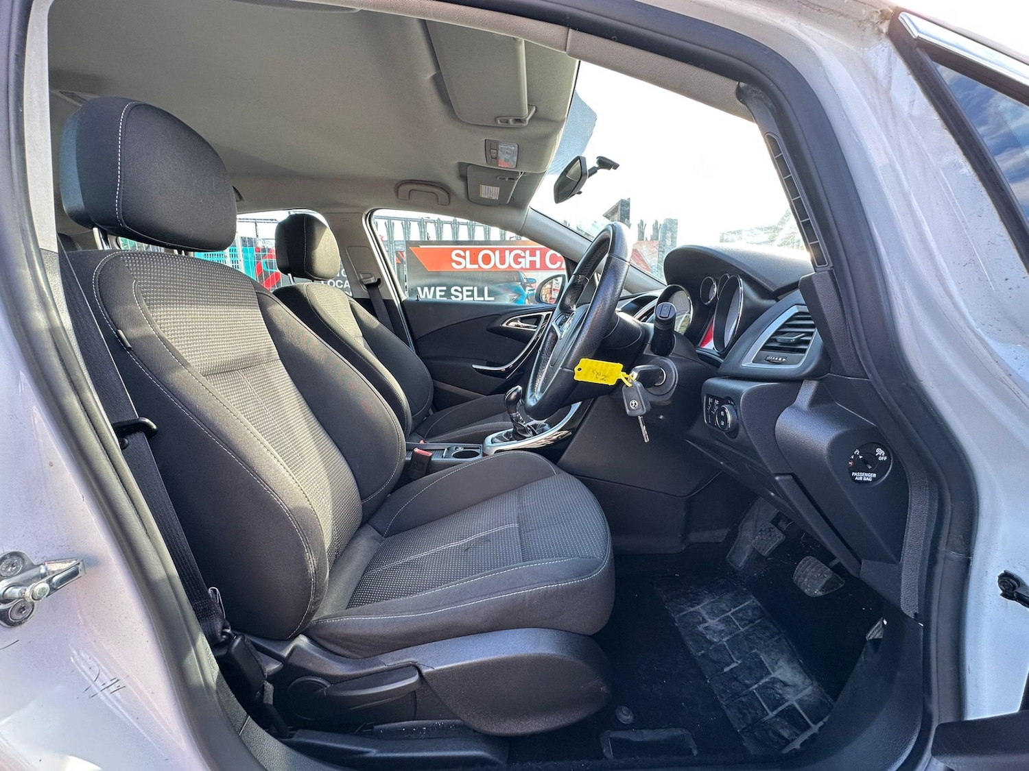 Used Vauxhall Astra 2012 for sale - 77567737: Photo 6