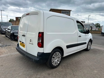 Used Citroen Berlingo 2017 for sale - 78606780: Photo