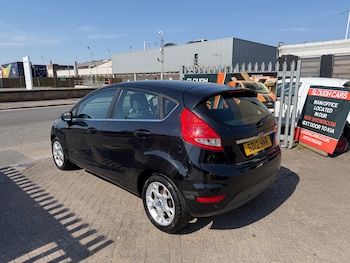 Used Ford Fiesta 2012 for sale - 79017408: Photo