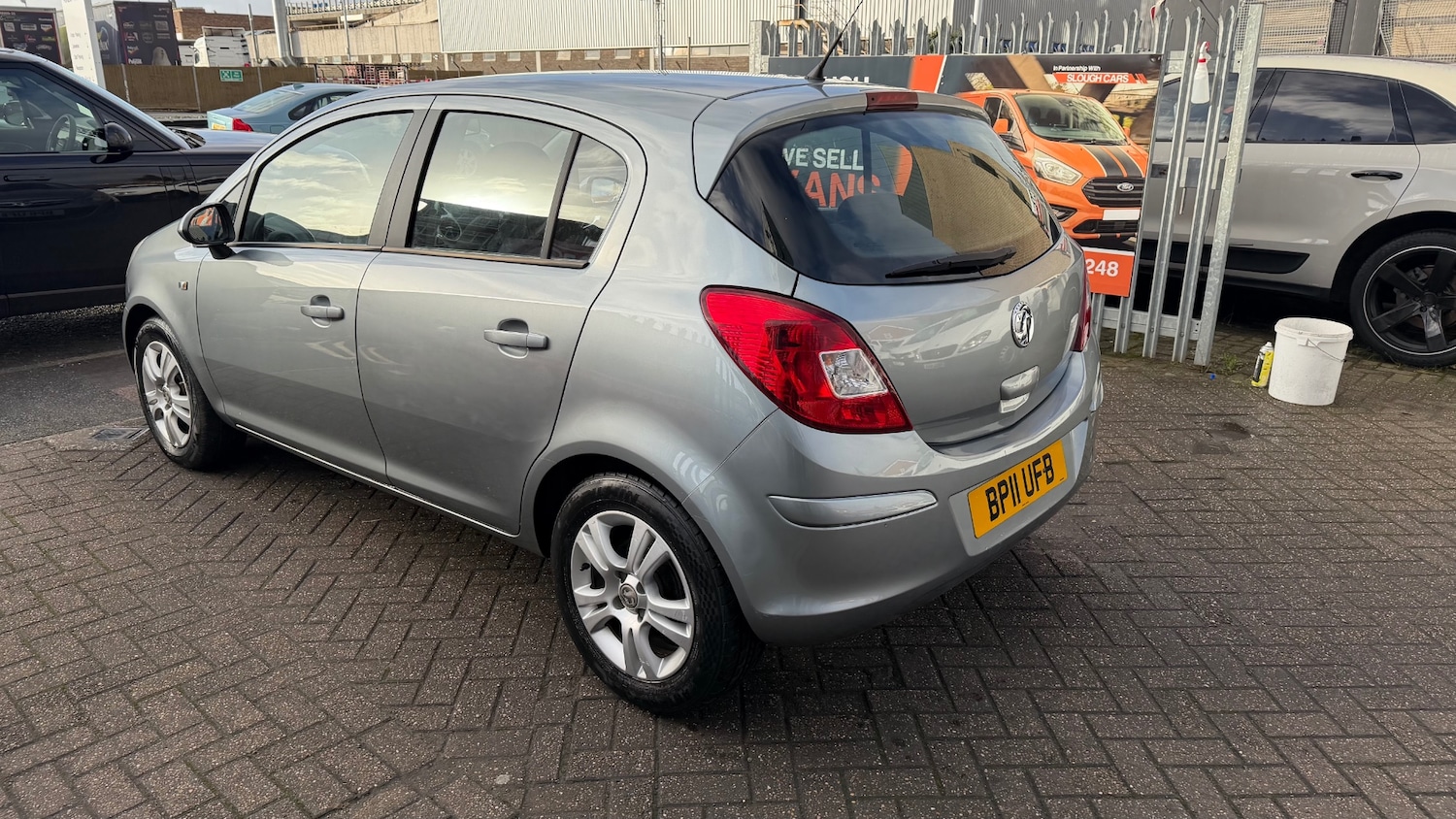 Used Vauxhall Corsa 2011 for sale - 76892225: Photo 3