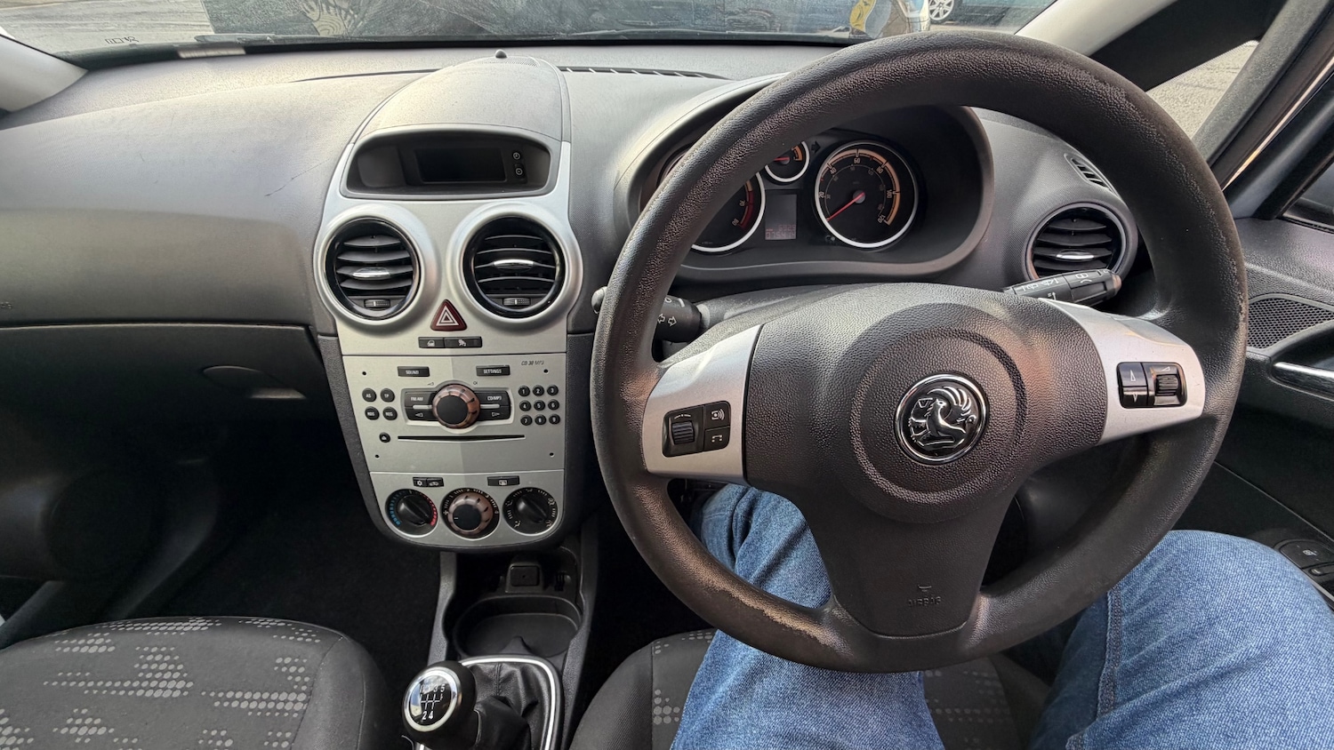 Used Vauxhall Corsa 2011 for sale - 76892225: Photo 7