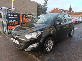 Used Hyundai i20 2013 for sale - 77329388: Photo
