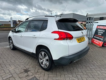 Used Peugeot 2008 2015 for sale - 78791843: Photo