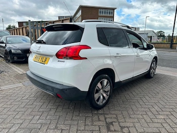 Used Peugeot 2008 2015 for sale - 78791843: Photo