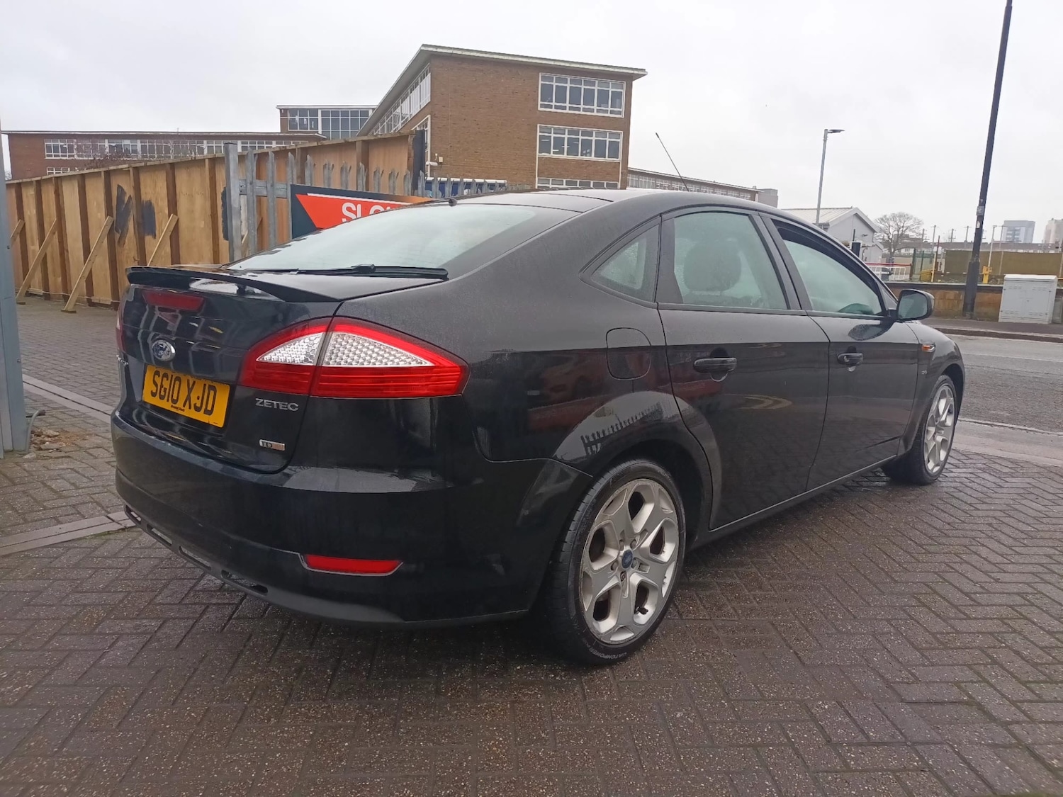 Used Ford Mondeo 2010 for sale - 76763342: Photo 4