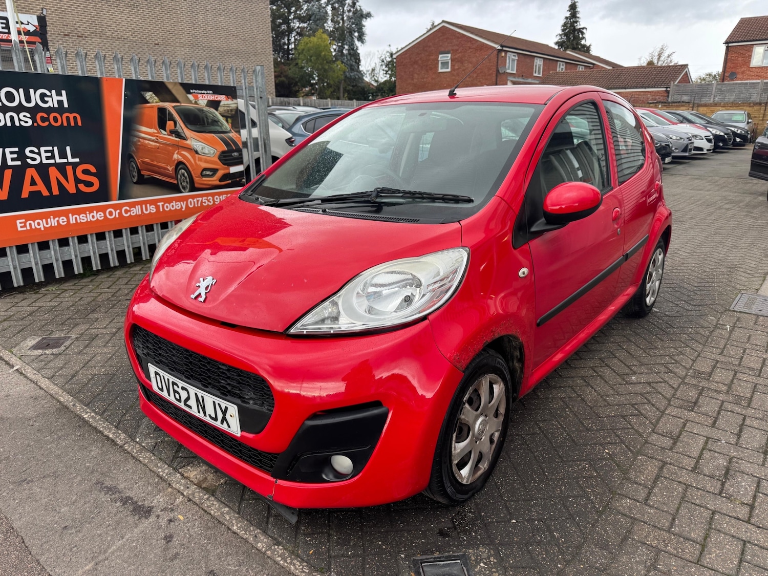 Used Peugeot 107 2012 for sale - 76340367: Photo 2