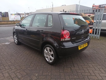 Used Volkswagen Polo 2008 for sale - 76875285: Photo