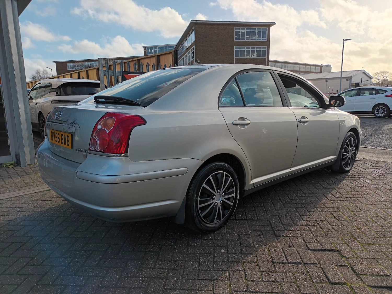 Used Toyota Avensis 2006 for sale - 76736099: Photo 4