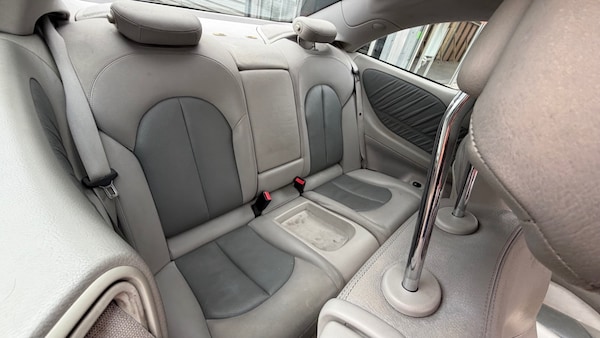 Used Mercedes-Benz CLK 2005 for sale - 76262631: Photo 5