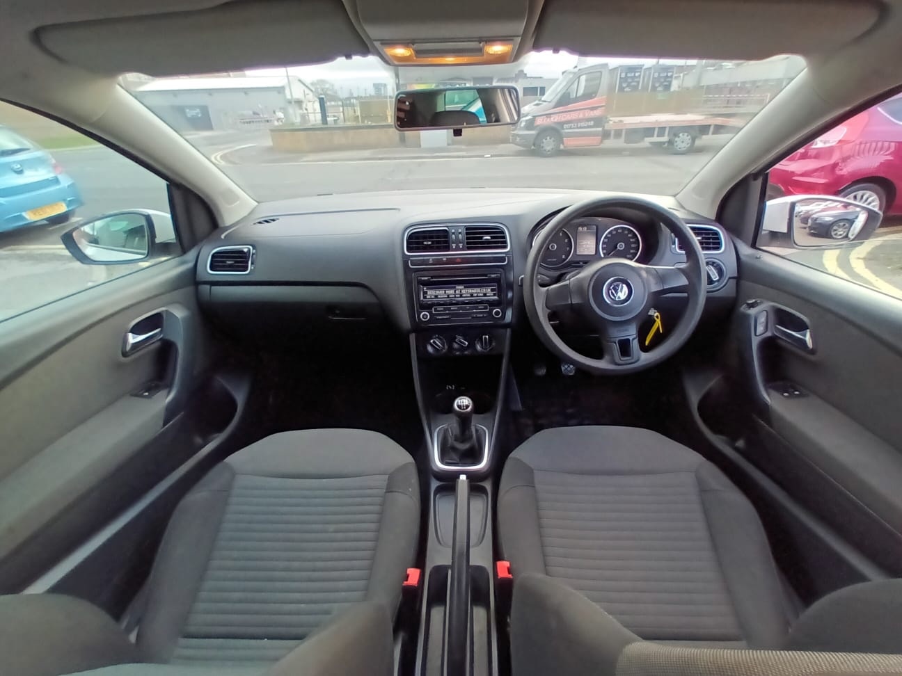 Used Volkswagen Polo 2011 for sale - 76640071: Photo 7