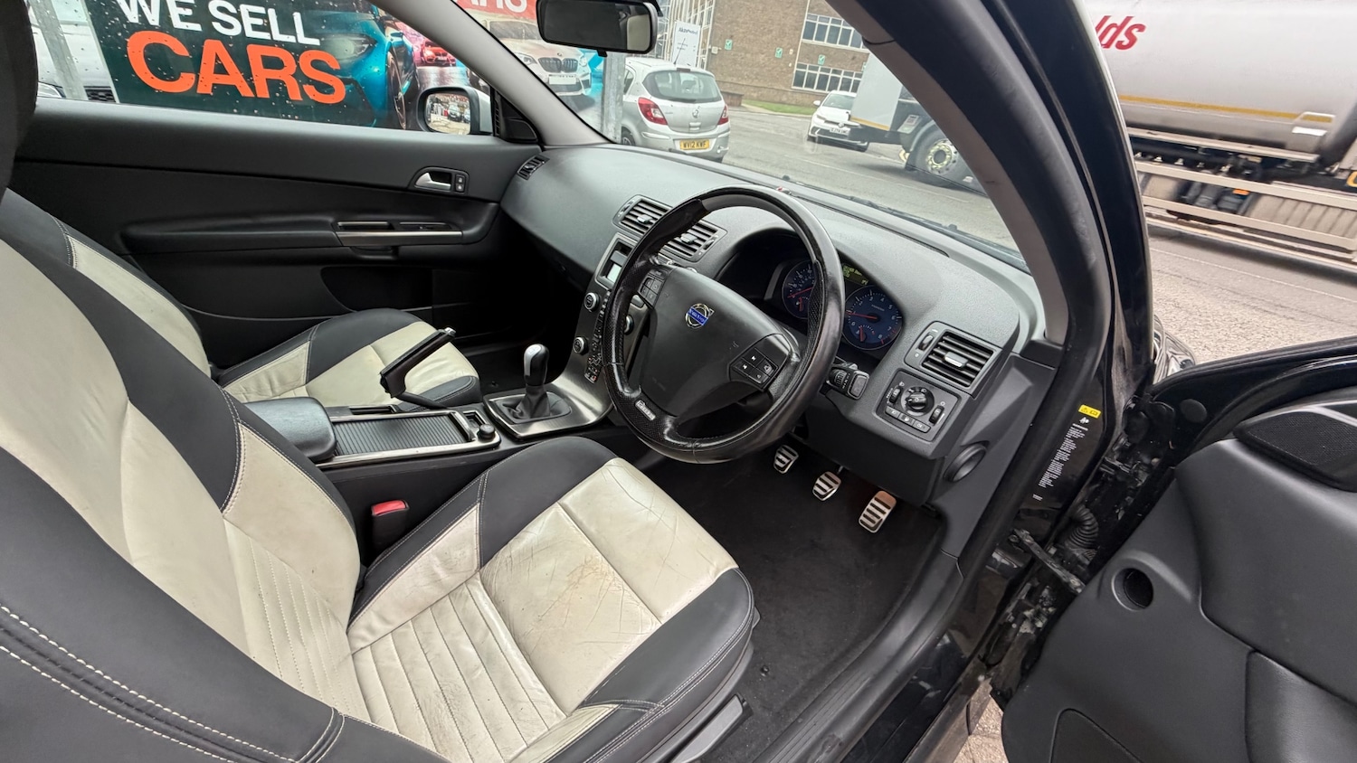 Used Volvo C30 2009 for sale - 77847978: Photo 6