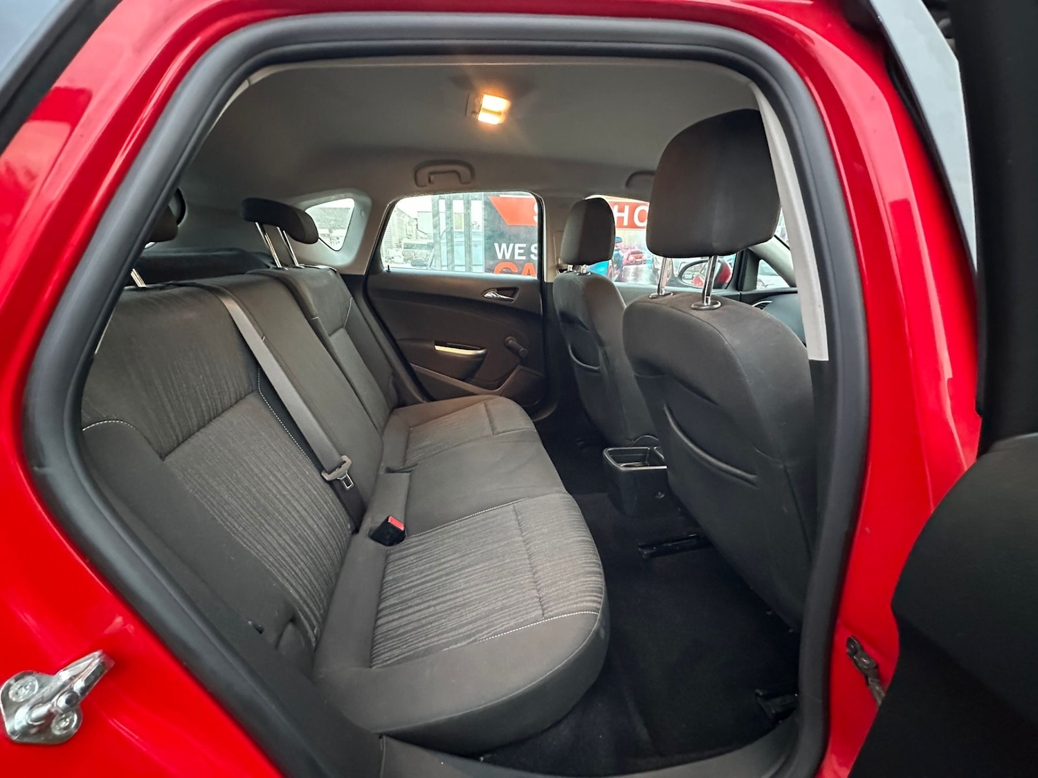 Used Vauxhall Astra 2011 for sale - 77742467: Photo 5