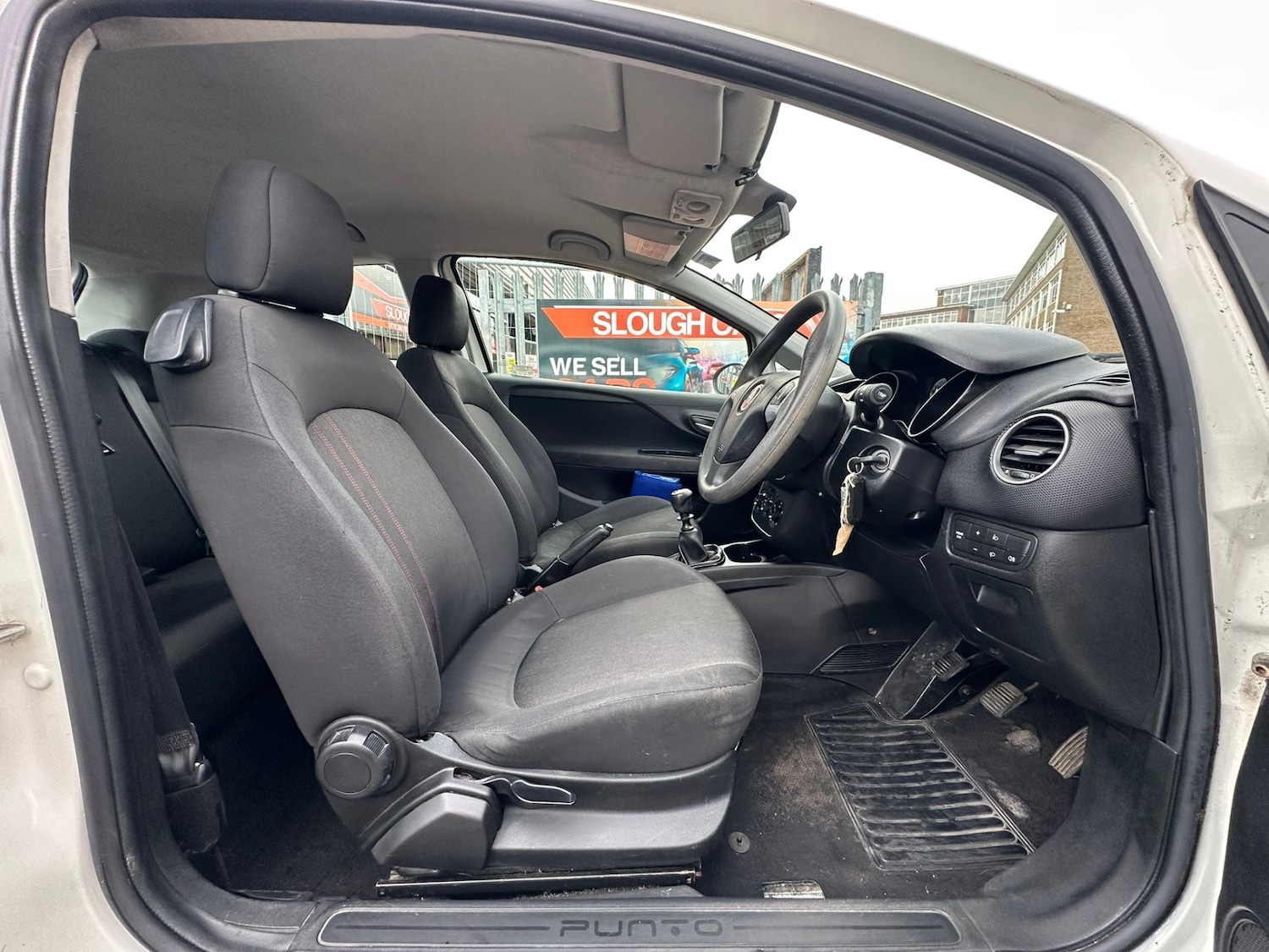 Used Fiat Punto 2013 for sale - 77319363: Photo 6