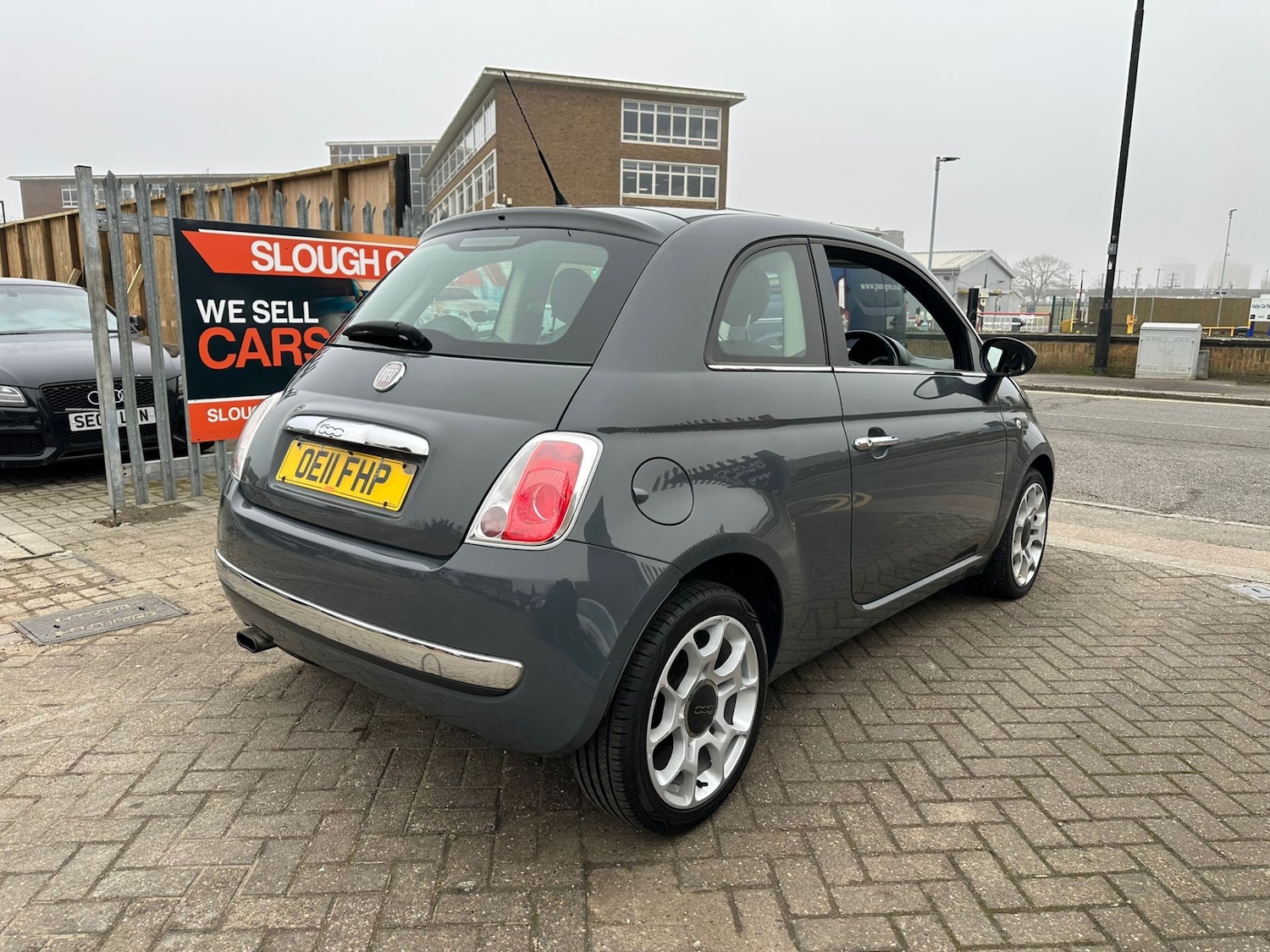 Used Fiat 500 2011 for sale - 77742568: Photo 4