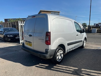 Used Peugeot Partner 2014 for sale - 79098132: Photo
