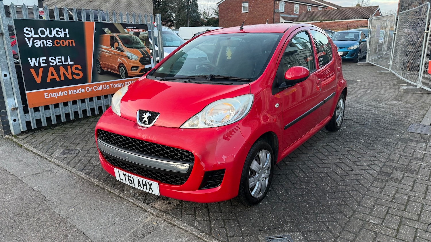 Used Peugeot 107 2011 for sale - 77353992: Photo 2