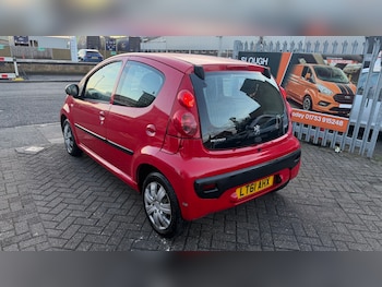 Used Peugeot 107 2011 for sale - 77353992: Photo