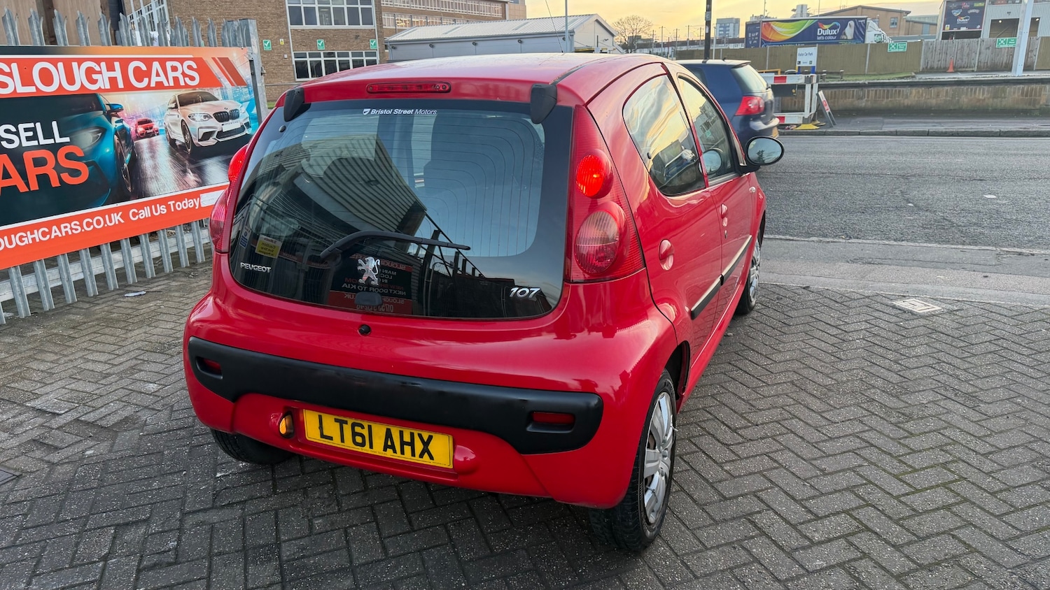 Used Peugeot 107 2011 for sale - 77353992: Photo 4