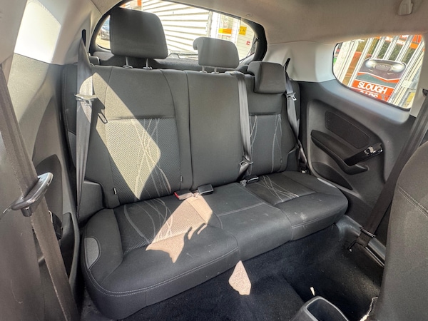Used Peugeot 208 2012 for sale - 74967086: Photo 5