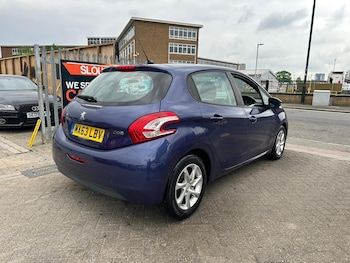 Used Peugeot 208 2013 for sale - 78484512: Photo