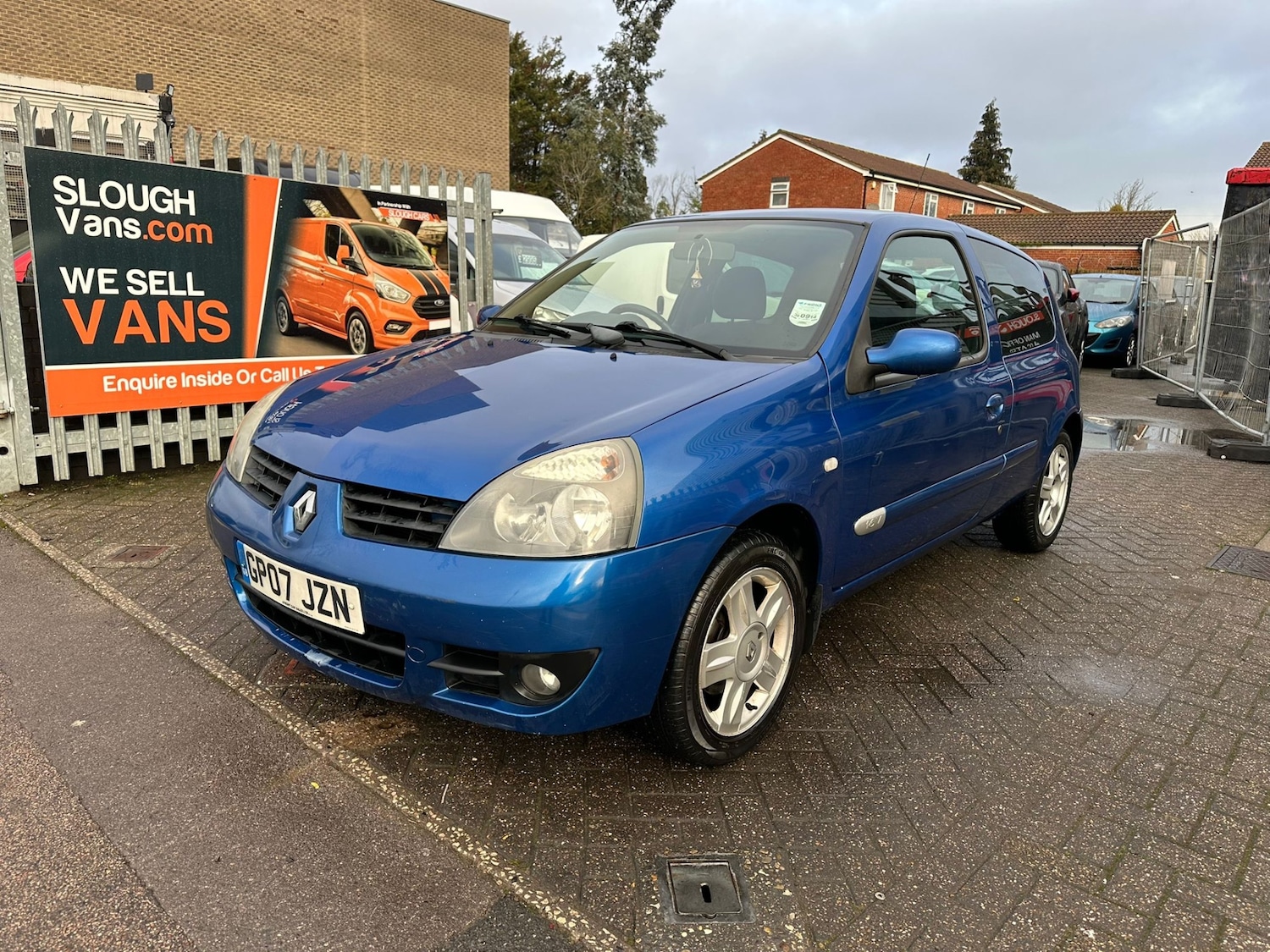 Used Renault Clio 2007 for sale - 77375867: Photo 2