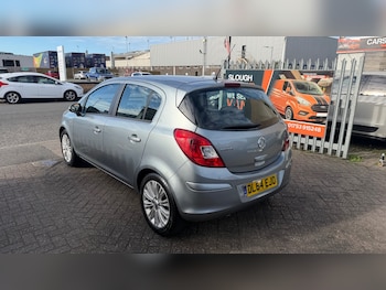 Used Vauxhall Corsa 2015 for sale - 76035505: Photo 3