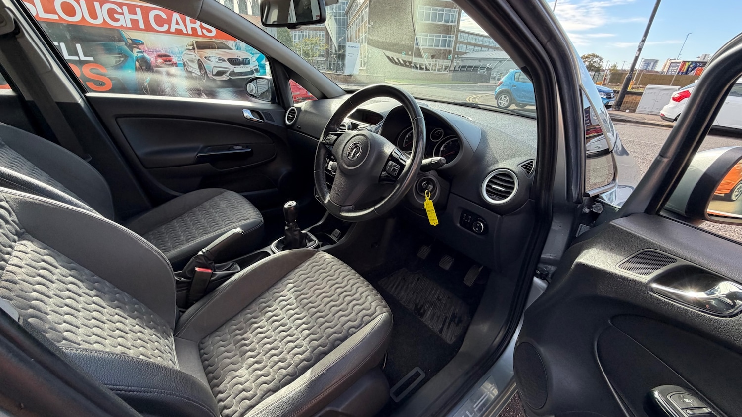 Used Vauxhall Corsa 2015 for sale - 76035505: Photo 6