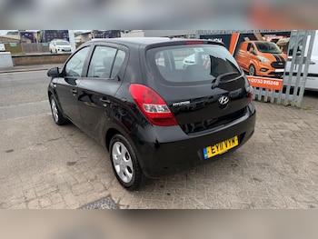 Used Hyundai i20 2011 for sale - 78038681: Photo