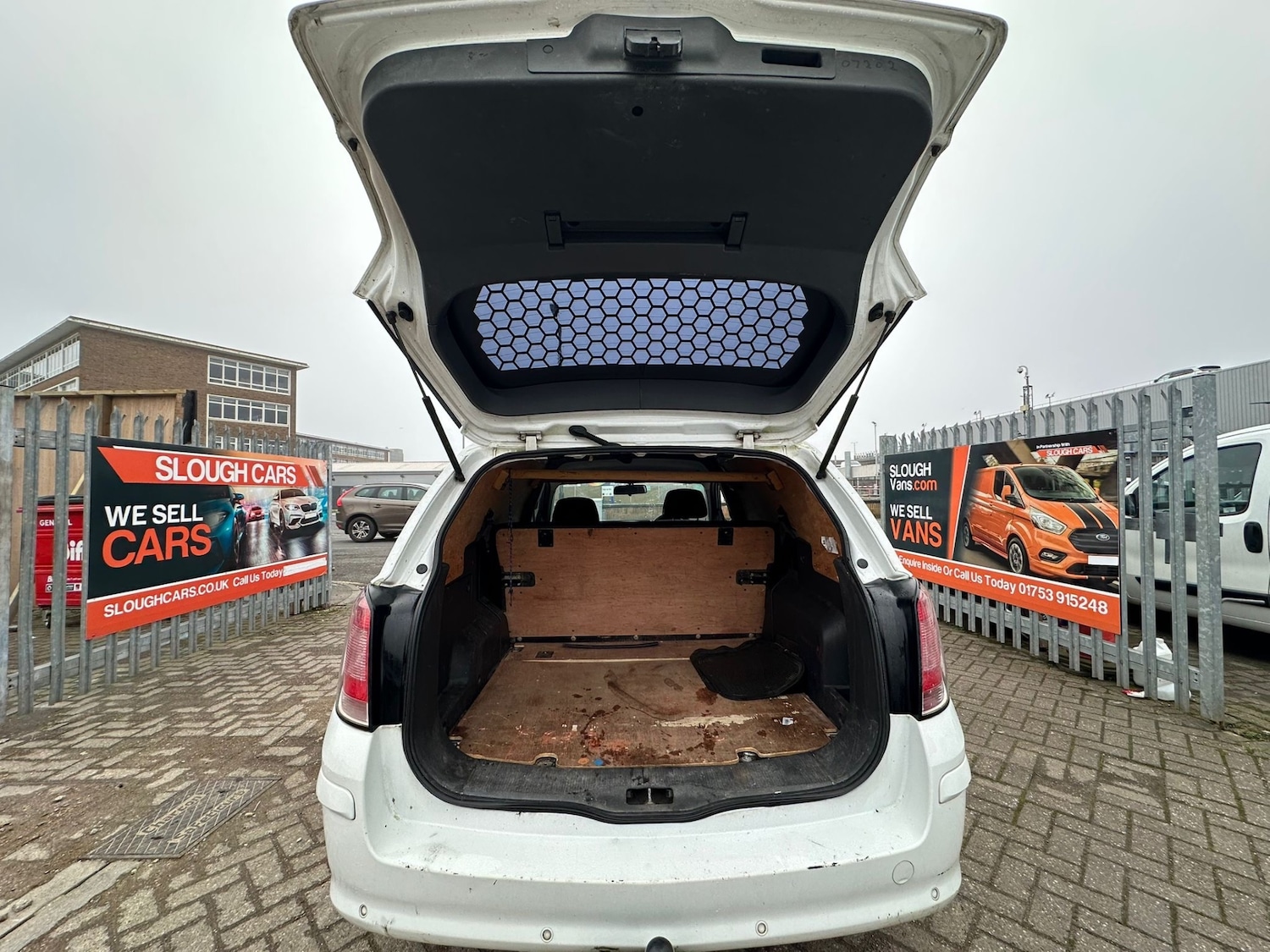 Used Vauxhall Astra Van 2010 for sale - 77803384: Photo 5