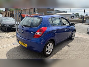Used Hyundai i20 2010 for sale - 78656682: Photo