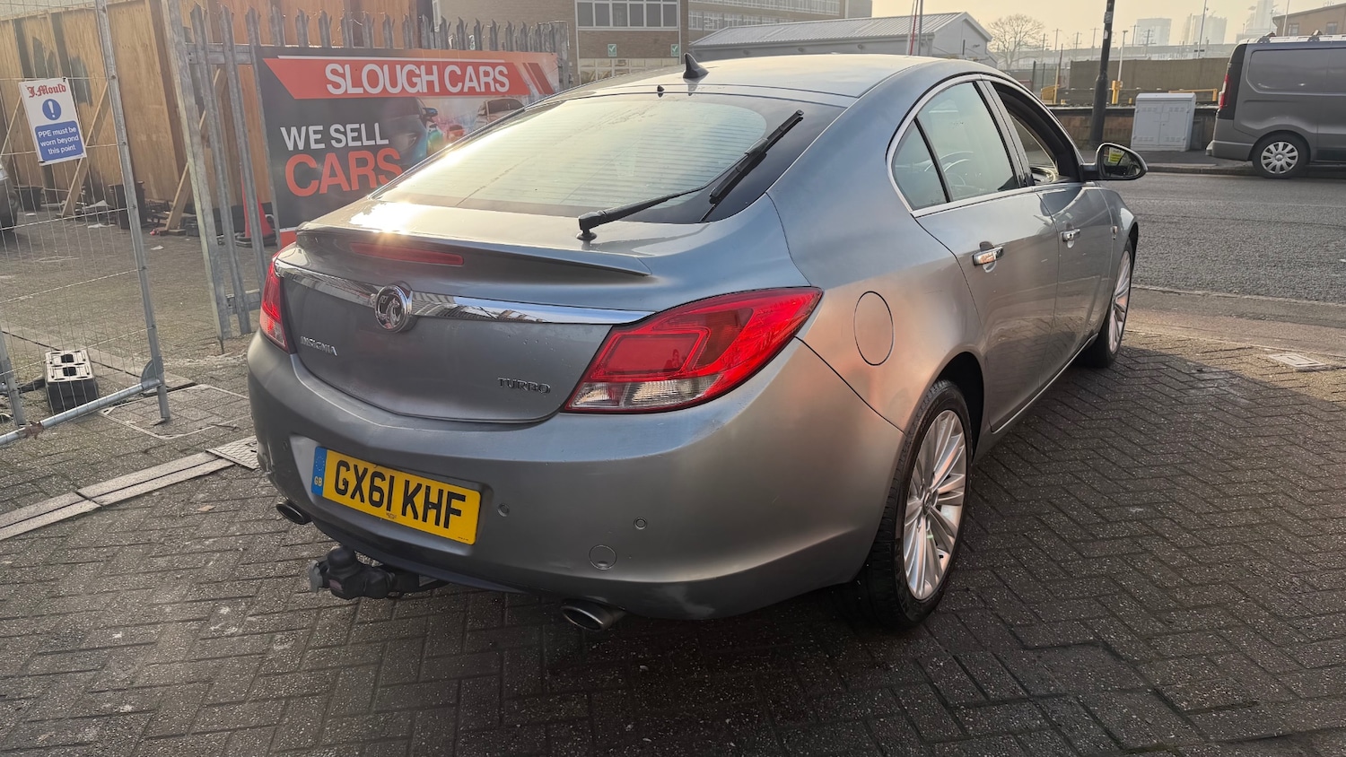 Used Vauxhall Insignia 2011 for sale - 77363779: Photo 4