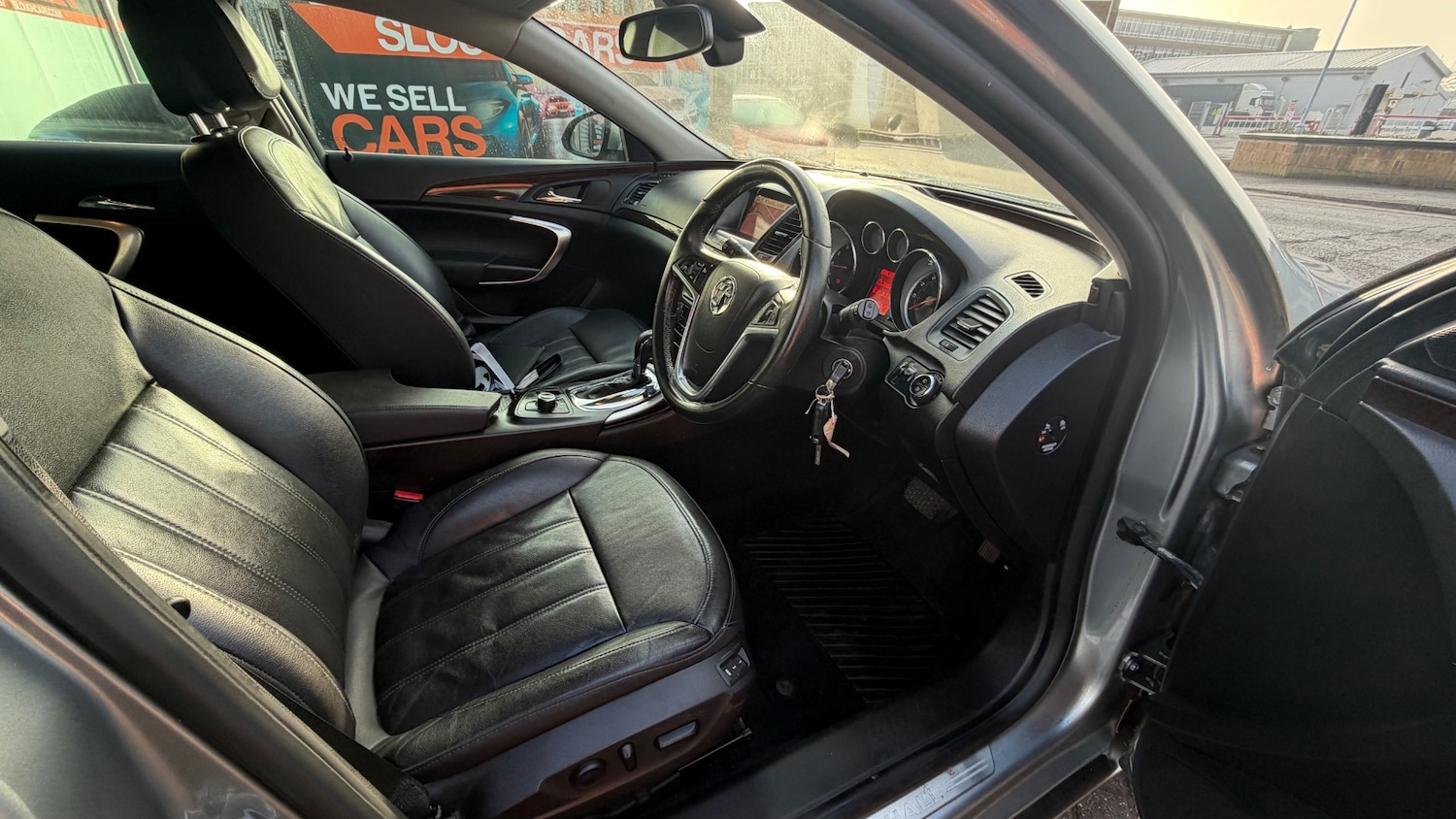 Used Vauxhall Insignia 2011 for sale - 77363779: Photo 6