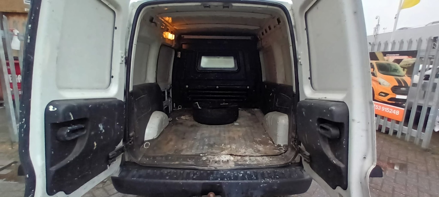 Used Vauxhall Combo 2006 for sale - 76877887: Photo 5