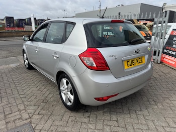Used Kia Ceed 2011 for sale - 79570375: Photo