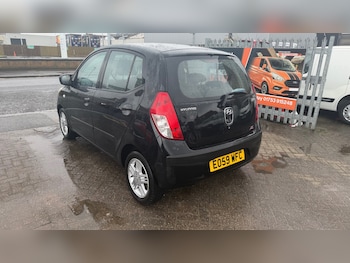 Used Hyundai i10 2009 for sale - 77778553: Photo