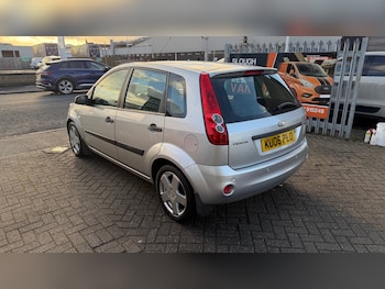 Used Ford Fiesta 2006 for sale - 76893338: Photo