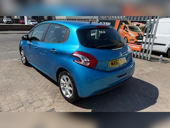 Used Peugeot 208 2012 for sale - 78389742: Photo