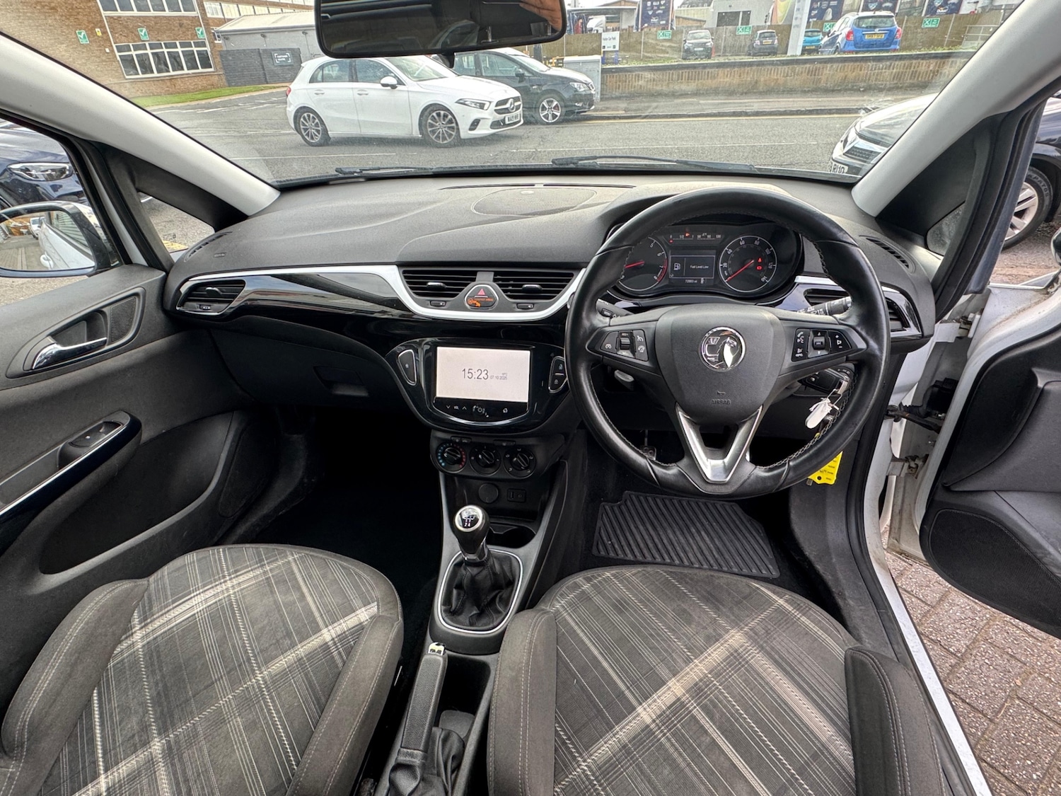 Used Vauxhall Corsa 2015 for sale - 76196164: Photo 7