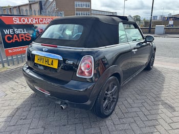 Used MINI Convertible 2011 for sale - 79840282: Photo